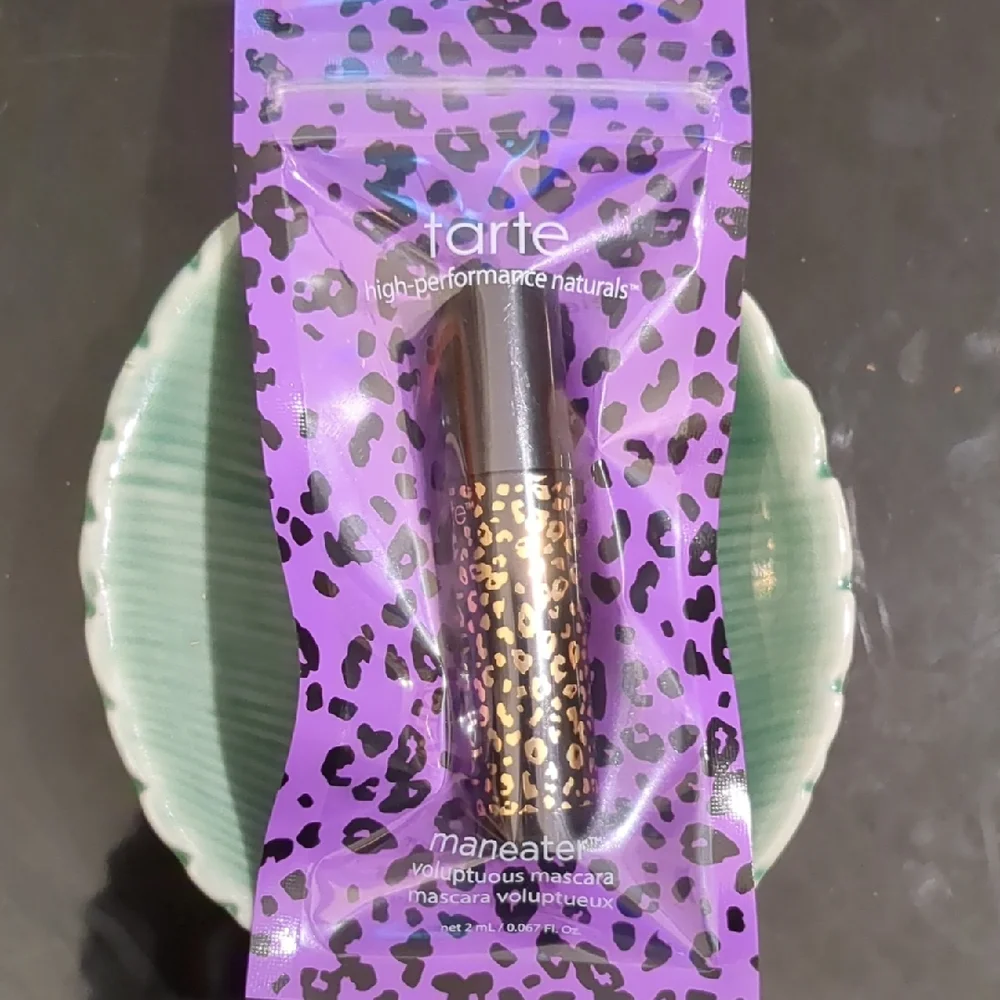 Voluptuous Mascara